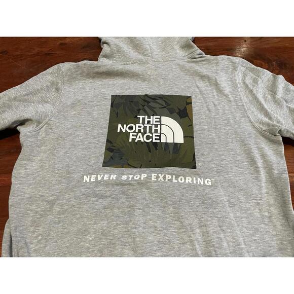 The North Face Gray Hoodie Sweatshirt Medium - Picture 1 of 5